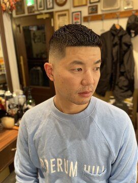 カムレイドフォーライフ(COMRADE 4 LIFE) 担当西村　　バズクロ