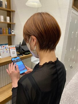 エレノア 仙台(Eleanor) 【丸みショート20代30代40代】鈴木啓介