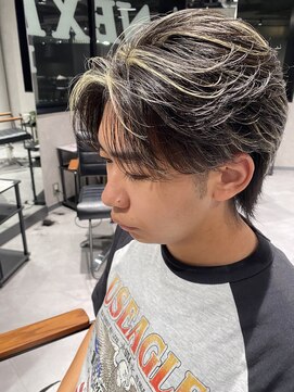 ネクストネオ 静岡(NEXT NEO) NEXT NEO【櫻田】センターパートウルフ　ハイライトメッシュ