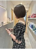 YOKE ぱつっとボブ切りっぱなしボブオリーブアッシュグレージュ