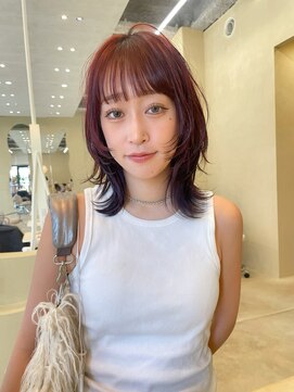 スニュウ(snuw) 【snuw mina】ミディアムレイヤーカット/デザインカラー