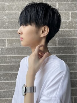 アート ミュゼ(a-to.musee) 刈り上げメンズライク/ボーイッシュ女子/ブルーブラック