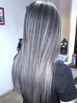 ブレイズヘアー(BLAZEhair) 【他店ブリーチ修正】ホワイトバレイヤージュ×ブリーチ２回