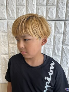 ヴェール レッシュブ 茂原店(Belle Lecheveu) ツーブロ刈り上げ