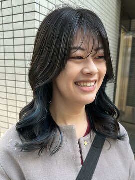 ラウレア(LAULEA) コテ巻き風ストカール/パーマ/インナーカラー/小顔くびれパーマ