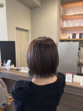 ハロ 蕨(HALO) 切りっぱなしボブ【阿部佑香】