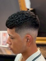 キングスマントーキョー カットクラブ 中野(KINGSMAN TOKYO CUTCLUB)&nbsp;ニュアンスパーマ/ツイストスパイラル/フェード[中野/MEN'S]