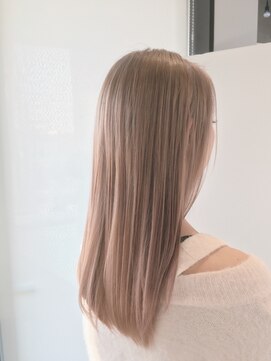 アディクト 綾瀬(ADDICT) 【ADDICT_YuuYa】ベールミルク_ことりベージュ_センターパート