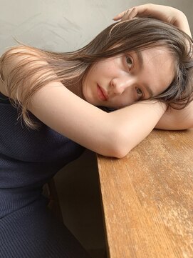 ベル 銀座5丁目店(Belle) 柔らかベージュのロングヘア【Belle Ginza5丁目】