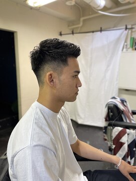 メリケンバーバーショップ フクオカ(MERICAN BARBERSHOP FUK) ショートパーマ