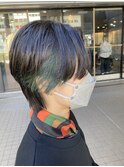 ショートウルフにオリーブグリーンインナー♪