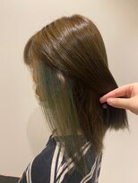 ニシオギ ヴォイス 西荻窪店(nishiogi voice)&nbsp;インナーカラー×似合わせカット【ナチュラルグリーン】
