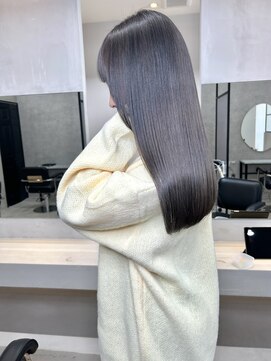 ムード タテマチ(mood tatemachi) ツヤ感シースルーグレージュ