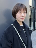 クオレア(CUOREA)&nbsp;小顔ミニボブアッシュグレージュカラー大人ナチュラルボブ