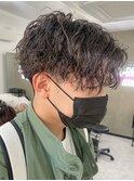 センターパート波巻きパーマスパイラルパーマツイストスパイラル