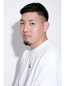 アルレン(Allen) フェードバーバースタイル【宇都宮／刈り上げ】