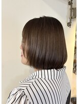 エルムトウキョウ(ELM Tokyo)&nbsp;しっかり赤みをおさえた透明感オリーブベージュ