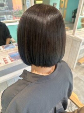 シーク(seak) グレージュカラー