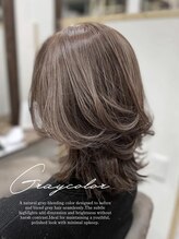 *グレージュカラーの白髪ぼかし*