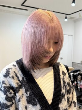 アルトラ(ALTLA) レイヤーカット×デザインカラー