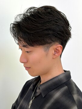 アッシュ 十日市場店(Ash) フェザーパーマ