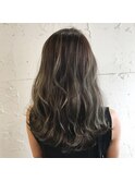 ハイライト×イルミナカラー×ルーズウェーブ