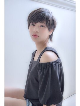 フリッカ(FLICKA) ガーリーショート