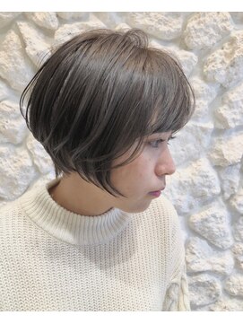 モアナ バイ ヘッドライト 沖縄豊見城店(Moana by HEADLIGHT) Moana豊見城#小顔ショート#大人かわいい