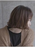 切りっぱなしボブ×ナチュラルブラウン×ハイライト