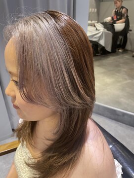 リタ(rita.) まつだて/ミルクティーベージュ/艶髪/韓国ヘア