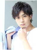 黒髪ツーブロックハーフアップショート/短髪/シャドウパーマ