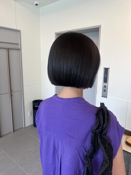 ローレンアオ(LOREN AO) デザインカラー/レイヤーカット/ウエットヘア/オリーブベージュ