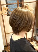 ショート/ハイトーン/ブリーチなし/オリーブ/ボブ