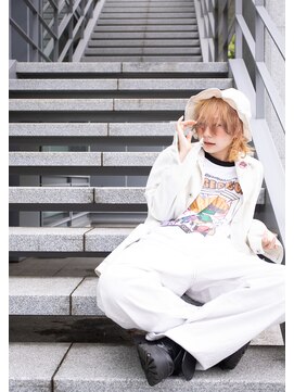 コーン ヘアデザイン(cone hair design) ハイトーンショート