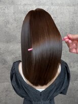 イシン(ISIN)&nbsp;黒髪/縮毛矯正/髪質改善/インナーカラー[保土ヶ谷]