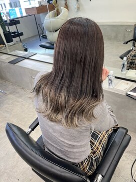 ソソ(soso) 【soso 伊勢田】グラデーションカラー