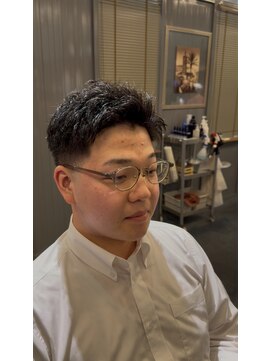 ヤード(YARD) スパイキーショート×テーパーフェード