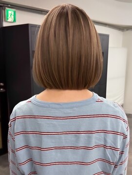 ゴカン バイ ジル ブラン 名古屋(Gokan by JIL BLAN) ハイライトバレイヤージュダブルカラーショートカット30代40代