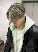 ホワイトベージュバレイヤージュセンターパート