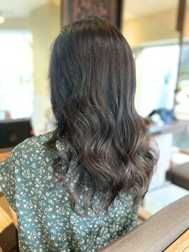 ヘアリゾート粋 ティガ 池袋店(tiga) セミロング/ゆる巻きスタイル/透明感/艶感/艶髪