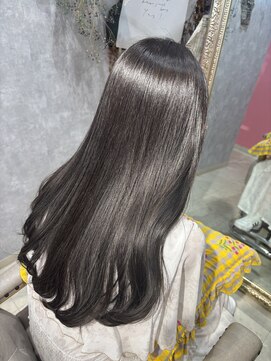 ユルフ(yulf) 気品ある暗髪グレージュ(*´ω｀*)