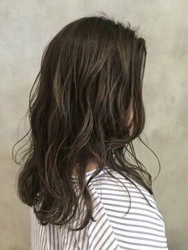 スーリール 新宮店(Sourire) オリーブグレー