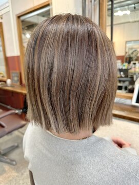 40代50代大人ショートボブ/恵比寿渋谷/白髪ぼかしハイライト2512
