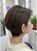 ショートヘア