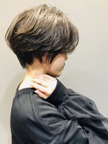 フルショウ アシヤ(FURUSHO ASHIYA)&nbsp;小顔ショート　ハンサムショート　レディーショート　20代　30代