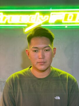 グリーディーフォックス 代々木(Greedy FOX) 束感/コンマヘア/アップバング/ツーブロックマッシュ/フェード