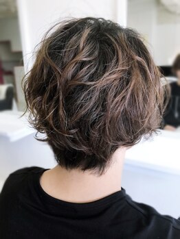 ディーバ ヘアーデザイン(Diva Hair Design)の写真/丁寧なカウンセリングで,要望やライフスタイルに合わせたご提案◆カットはもちろんパーマやカラーもお任せ!