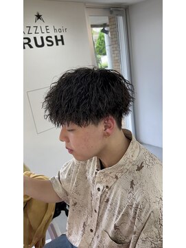 ダズルヘアラッシュ(DAZZLE hair RUSH) ～ツイストスパイラルパーマ～