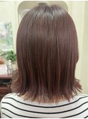 ピンク×切りっぱなし×外ハネ