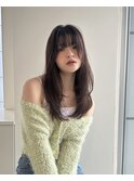 ミディアムレイヤースタイル 似合わせ小顔顔まわり 暗髪カラー